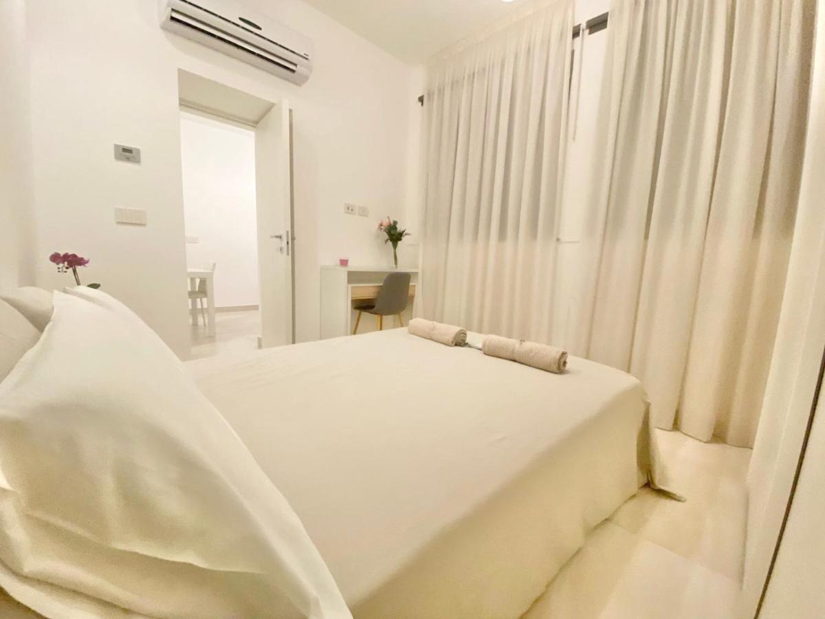 Elegance Duomo Apartment มิลาน ภายนอก รูปภาพ